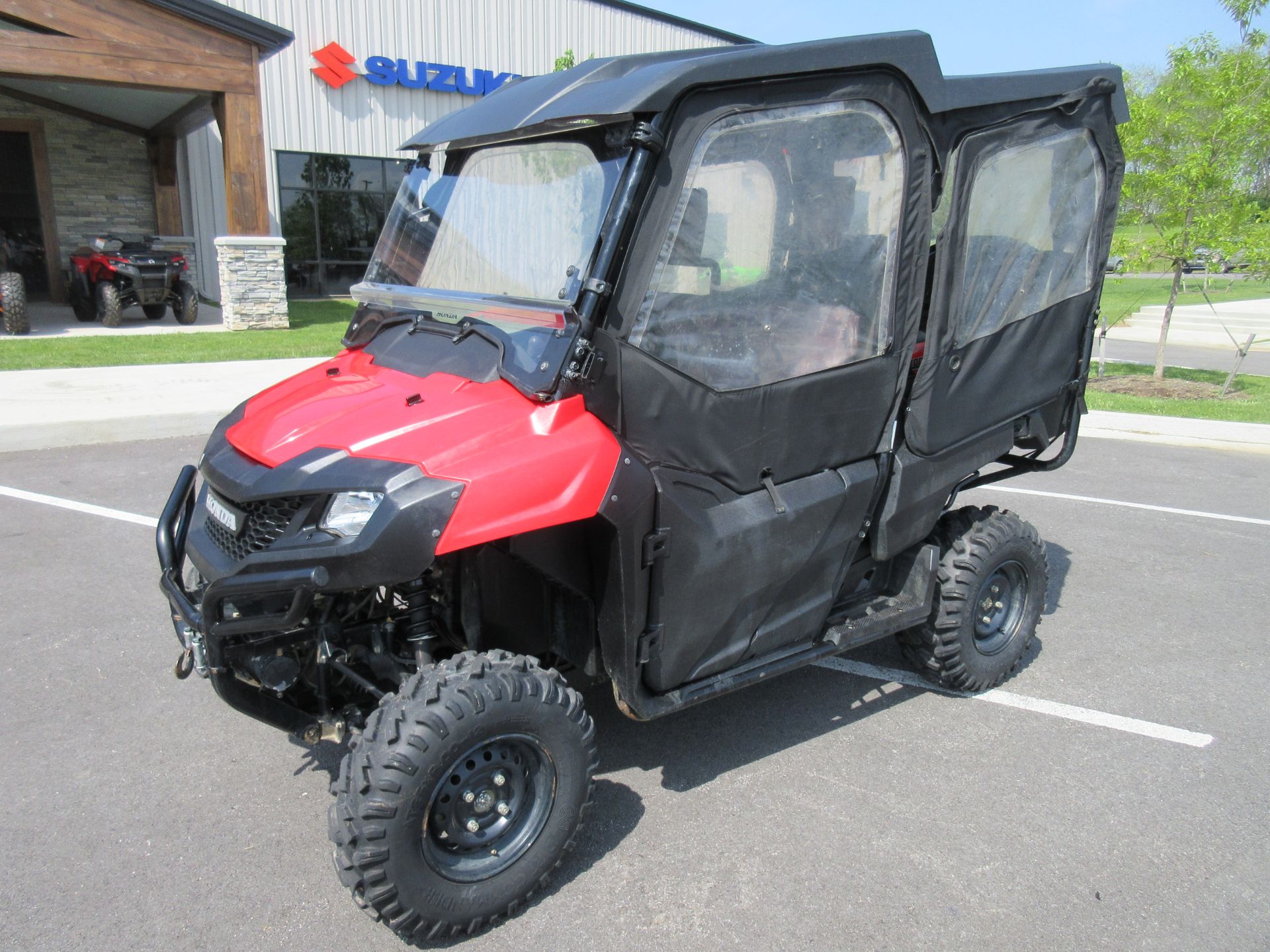 Pre-Owned 2015 Honda Pioneer™ 700-4