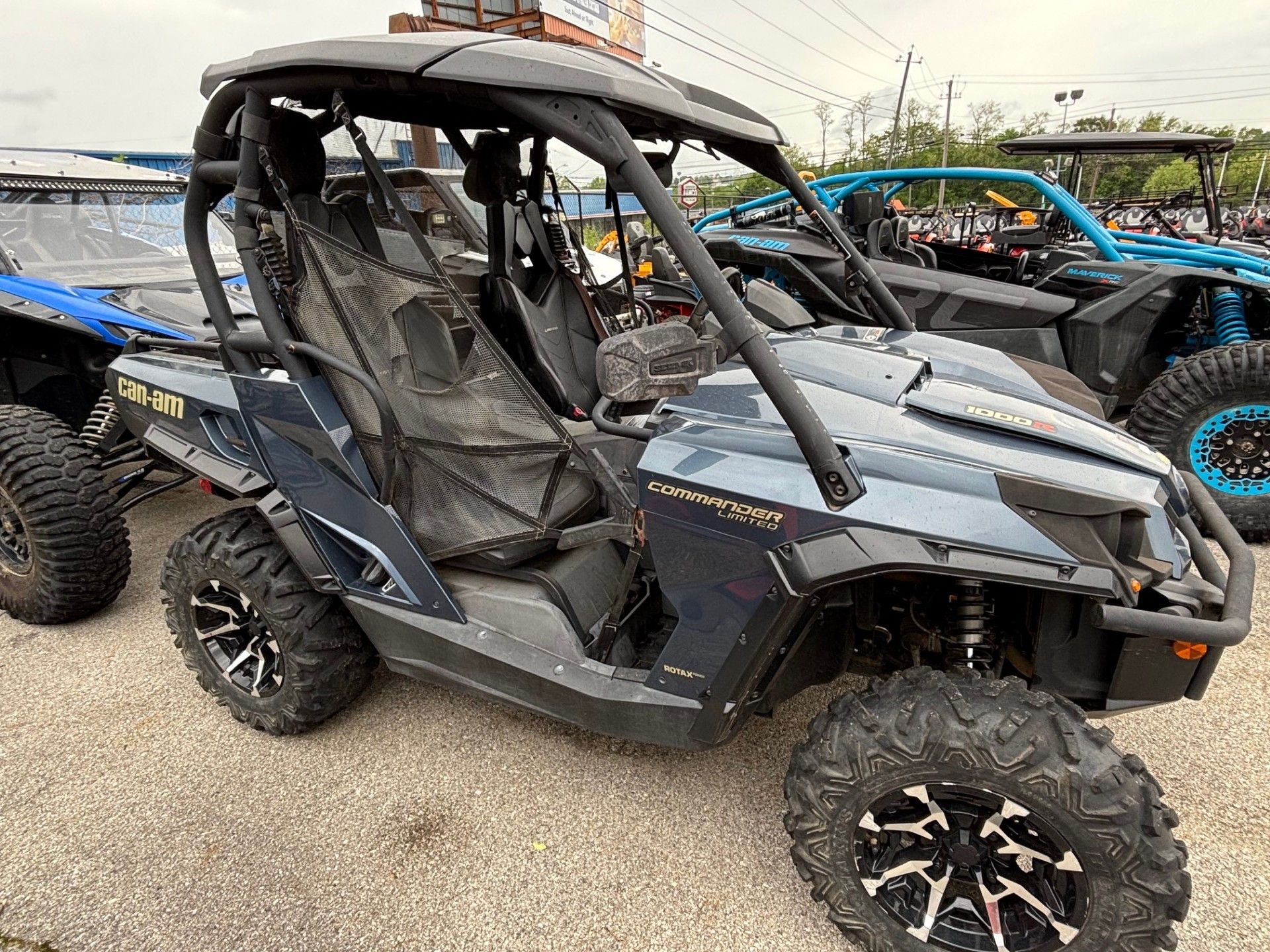 Pre-Owned 2018 Can-Am Outlander MAX Limited 1000R - Image 3