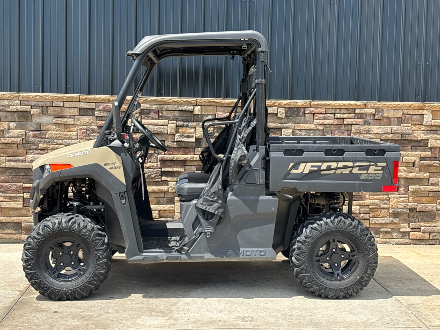 New 2024 CFMOTO UForce 600 - Image 9