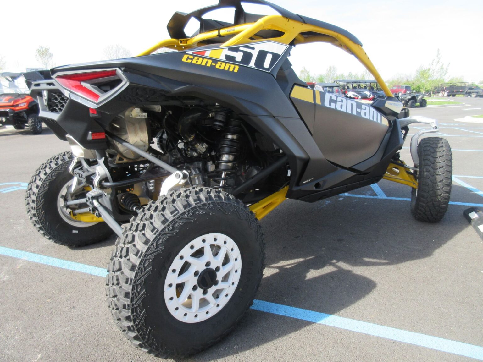 New 2024 Can-Am Maverick R X RS with Smart-Shox - Image 11