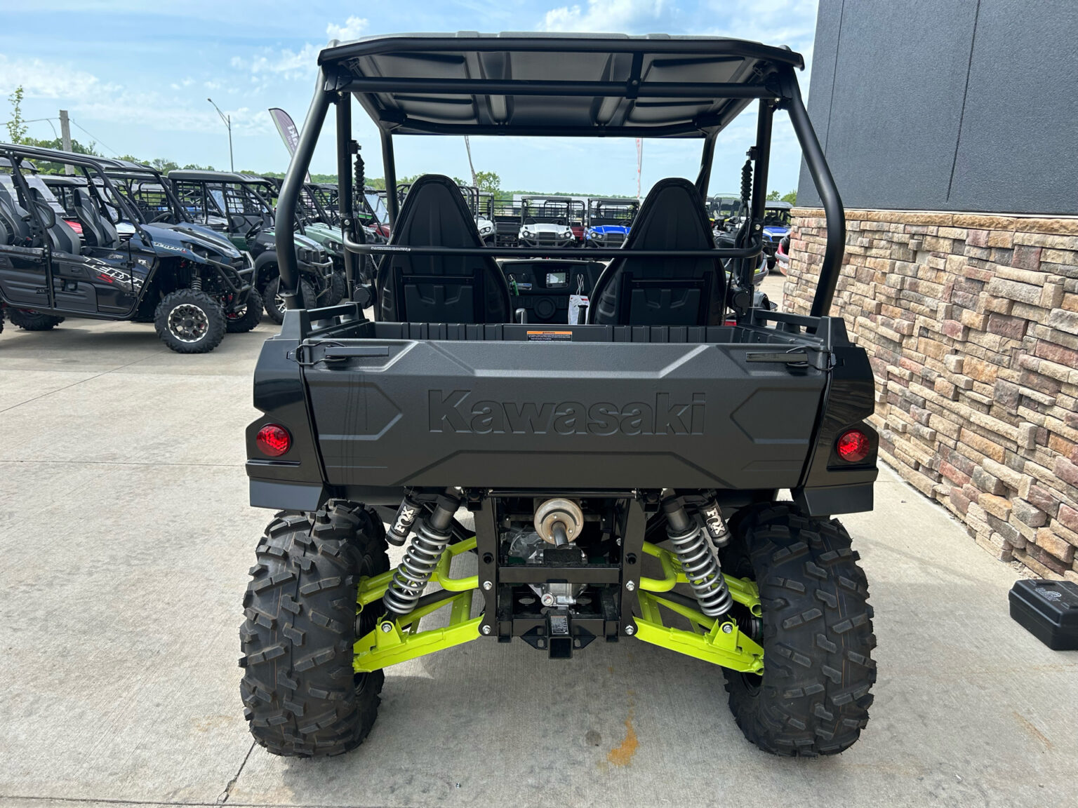 New 2024 Kawasaki Teryx S LE - Image 9
