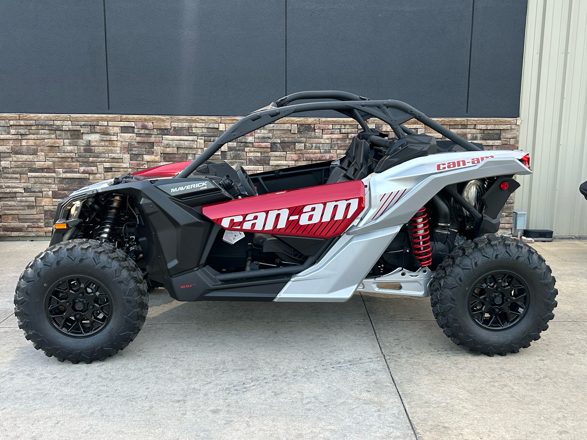 New 2025 Can-Am Maverick X3 DS Turbo - Image 3