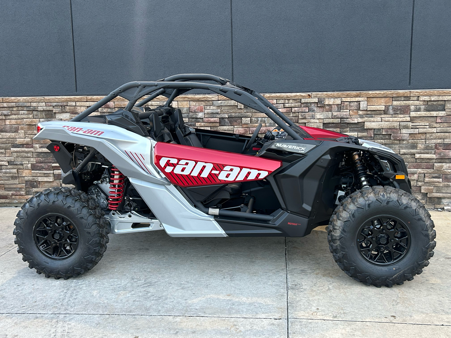 New 2025 Can-Am Maverick X3 DS Turbo - Image 4