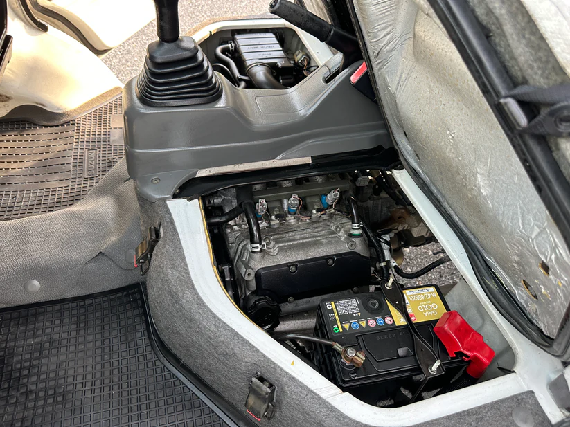 2001 SUZUKI CARRY -FUEL INJECTED- A/C — LOT#870 - Image 2