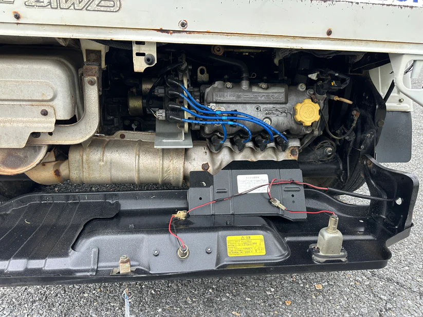 2000 SUBARU SAMBAR LORRY FUEL TANKER 4WD - A/C - FUEL INJECTION - AIRBAG - POWER STEERING — LOT#845 - Image 15