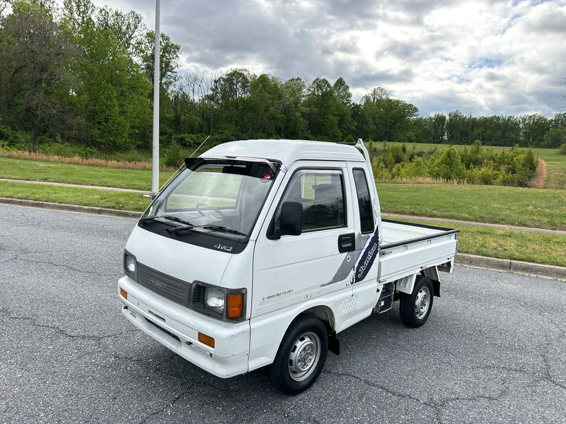 FULLY SERVICED - 1993 DAIHATSU HIJET JUMBO CUSTOM 4WD - AIR CONDITIONING — LOT#707 - Image 11
