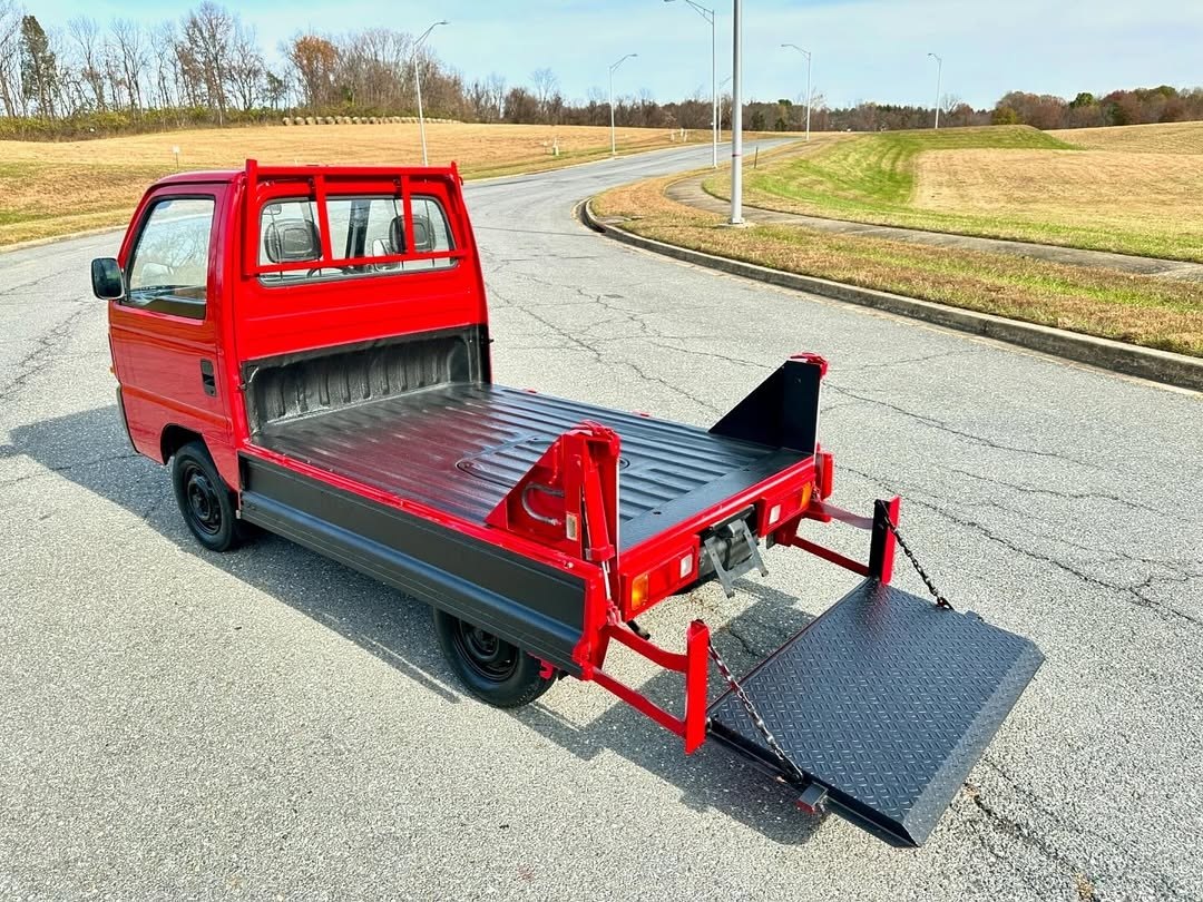 1995 Honda Acty 4WD Kei Truck | Hydraulic Lift-Gate | V-HA4 - Image 5