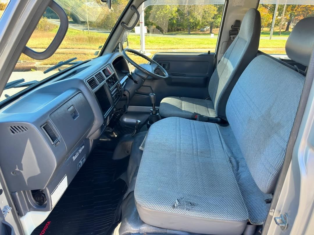 1997 Toyota Dyna Double Cab 4x4 Diesel Truck | Seats 5, Custom Wheels | LY161 - Image 5