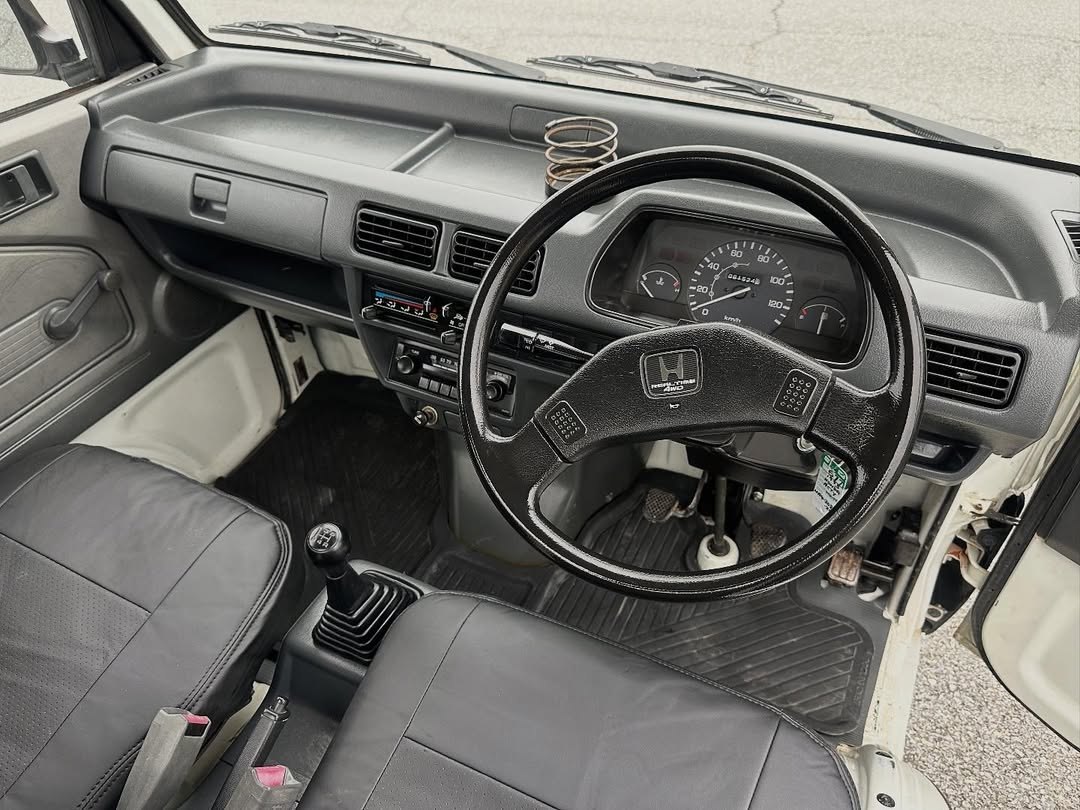 1993 Honda Acty SDX V-HA4 Kei Truck — 660cc 4WD Mini Truck, 38,229 Miles - Image 8