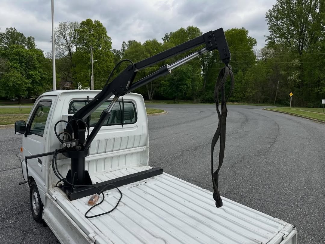 1996 Mazda Autozam Scrum V-DJ51T – Hydraulic Crane, Low Miles, Clean CA Title - Image 7