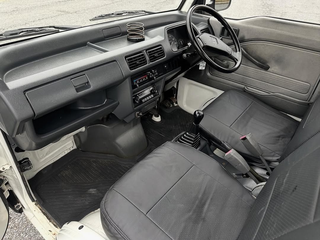 1993 Honda Acty SDX V-HA4 Kei Truck — 660cc 4WD Mini Truck, 38,229 Miles - Image 3