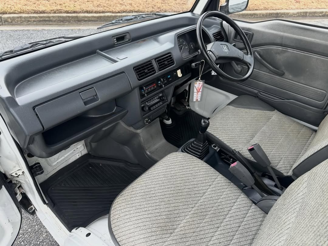 1992 Honda Acty SDX V-HA4 – 4WD Kei Truck w/ A/C – Clean CA Title - Image 7
