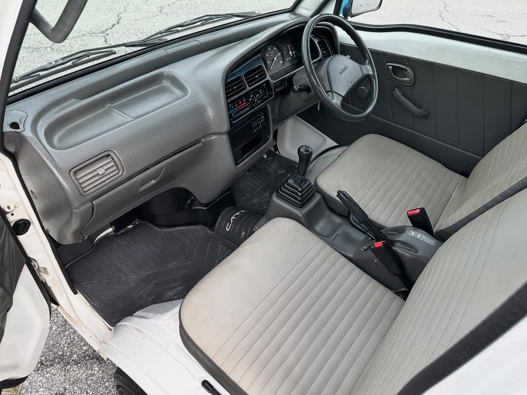 1998 Suzuki Carry 4x4 Kei Truck | Extra Low Gear, Drop-Side Bed | V-DD51T - Image 3