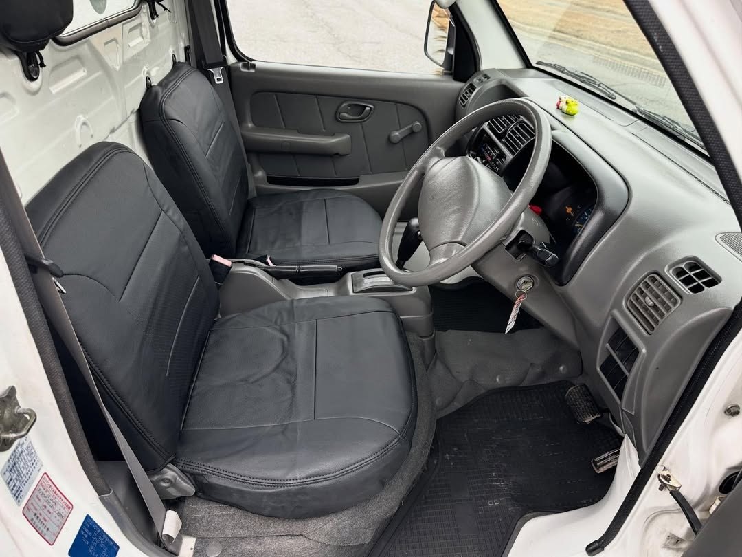 2000 Suzuki Carry GD-DA52T — Automatic A/C Kei Truck (35K Miles) - Image 9