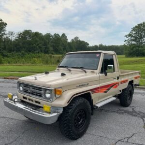 1999 Toyota Land Cruiser FZJ75 Pickup — GCC Spec, 5-Speed Manual