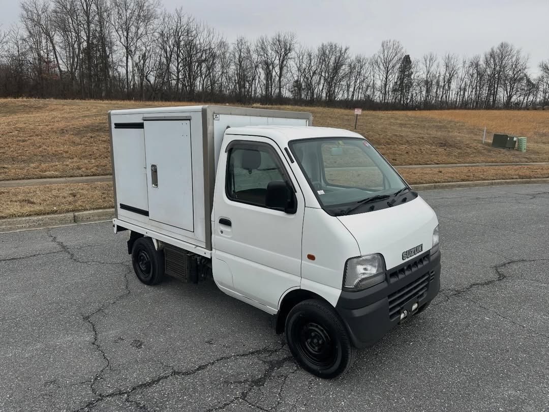 2000 Suzuki Carry GD-DB52T Refrigerated Food Truck – 4WD, Freezer Unit - Image 5