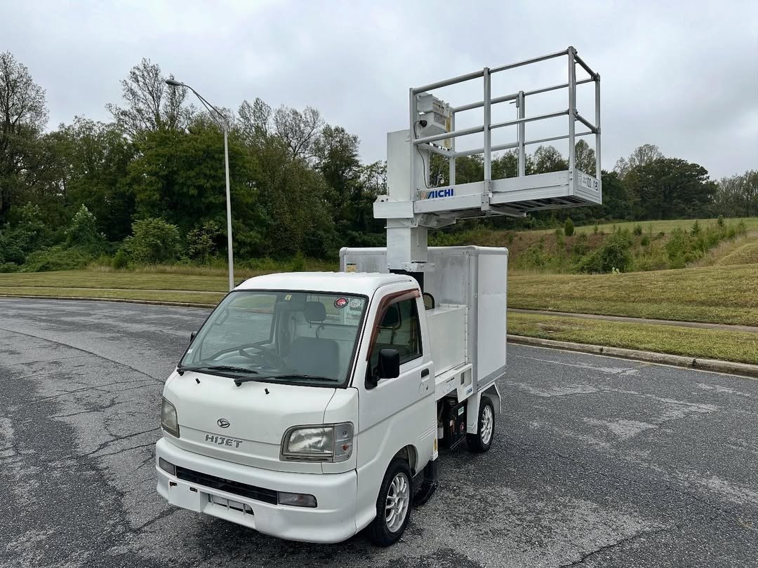 2000 Daihatsu Hijet GD-S210P – Aerial Work Platform w/ A/C, 4WD - Image 6