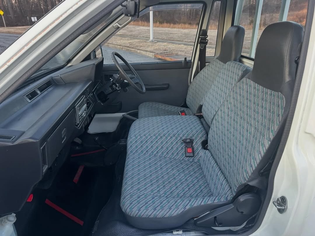 1996 Toyota LiteAce 4WD Long Bed Mini Truck | 10,931 Miles - Image 6