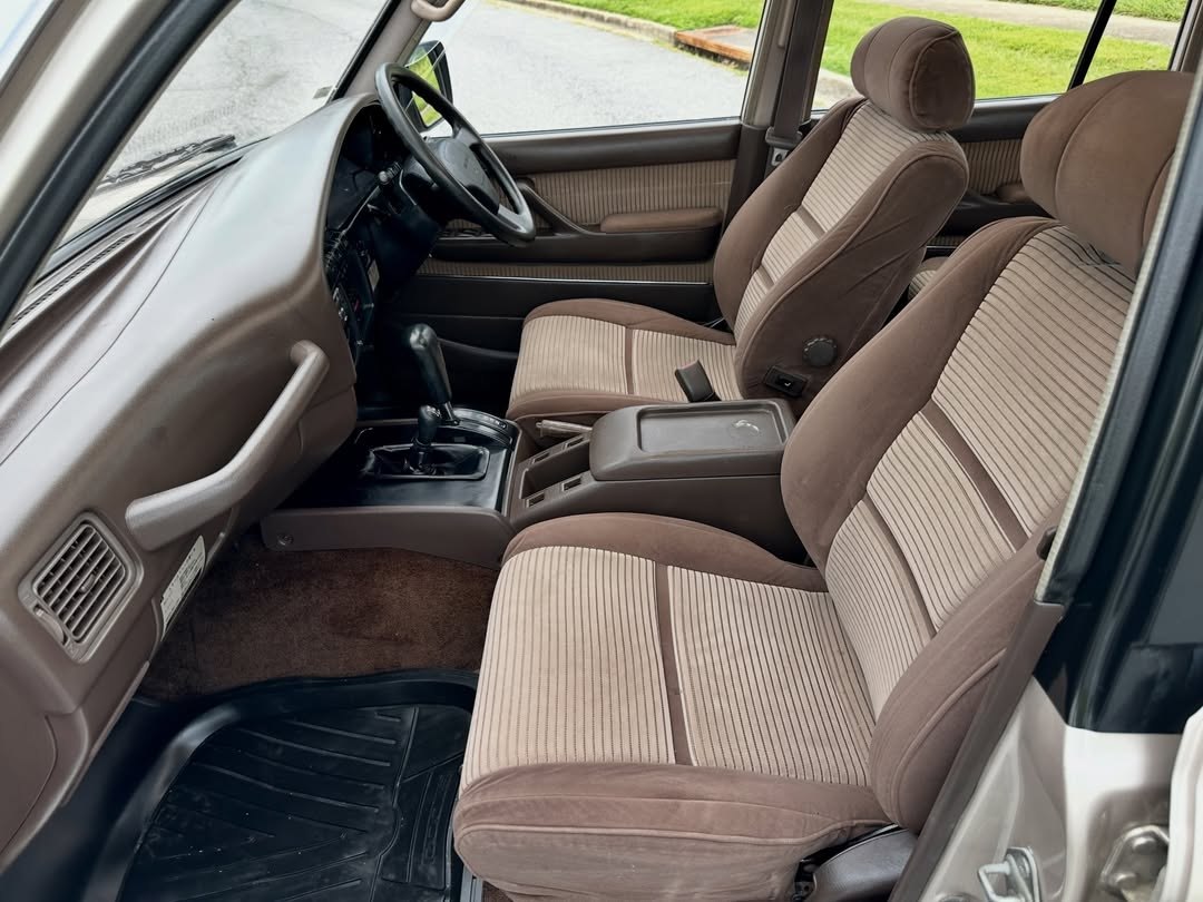 1991 Toyota Land Cruiser HDJ81 VX Turbo Diesel 4x4 – Triple Locked, 115K Miles - Image 7