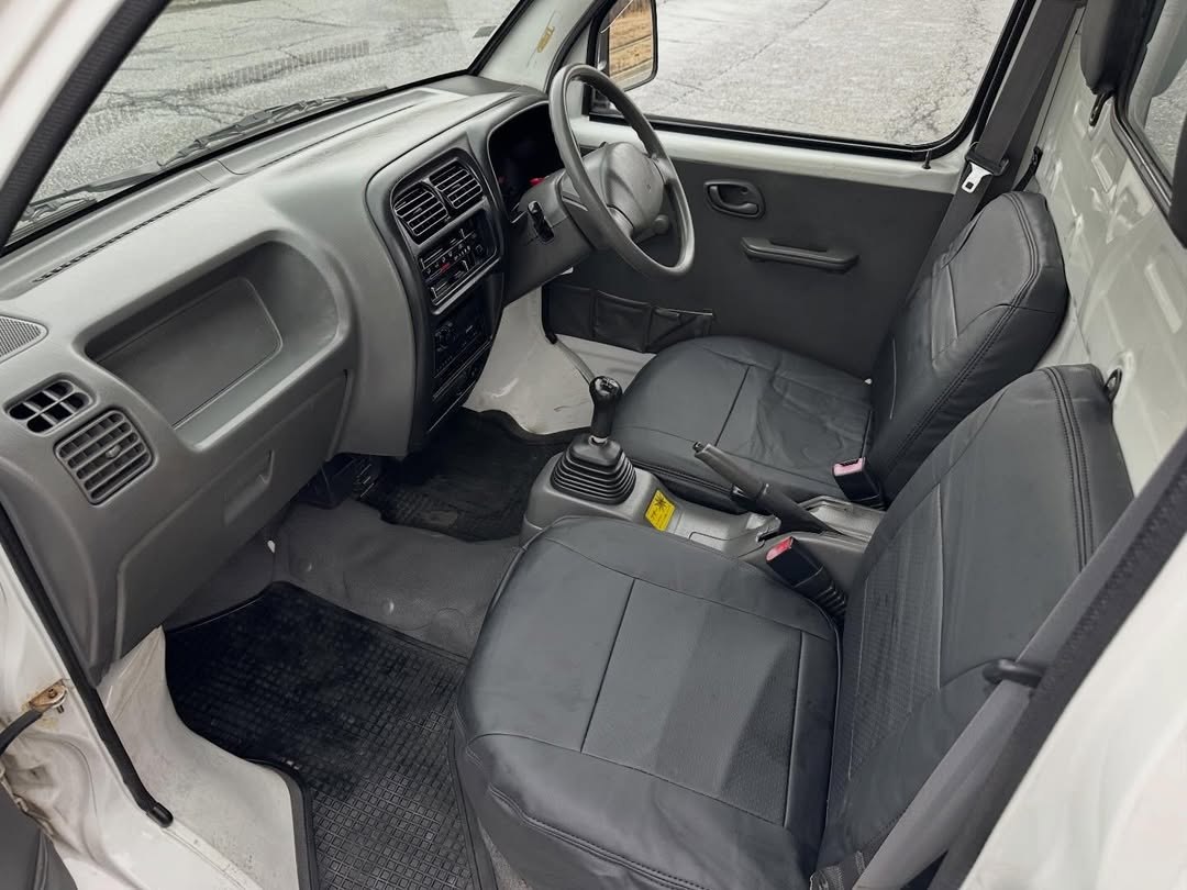 2000 Suzuki Carry GD-DB52T Refrigerated Food Truck – 4WD, Freezer Unit - Image 3