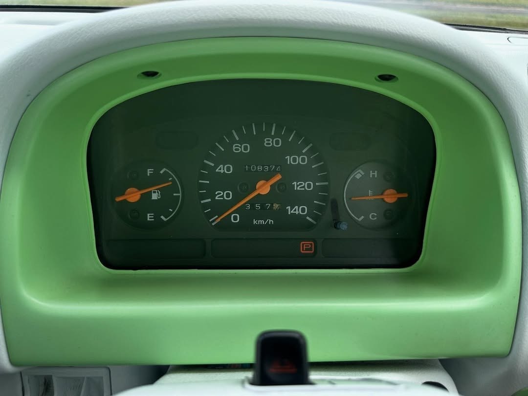1998 Subaru Sambar Dias V-KV4 – 4WD Auto, A/C, Dual Heat - Image 4