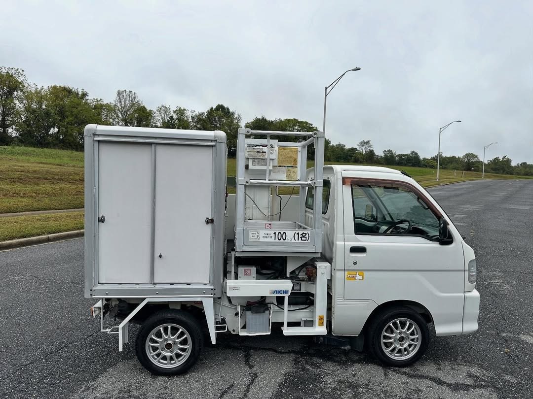 2000 Daihatsu Hijet GD-S210P – Aerial Work Platform w/ A/C, 4WD - Image 20