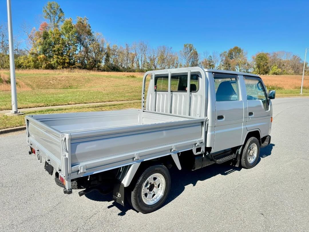 1997 Toyota Dyna Double Cab 4x4 Diesel Truck | Seats 5, Custom Wheels | LY161 - Image 12
