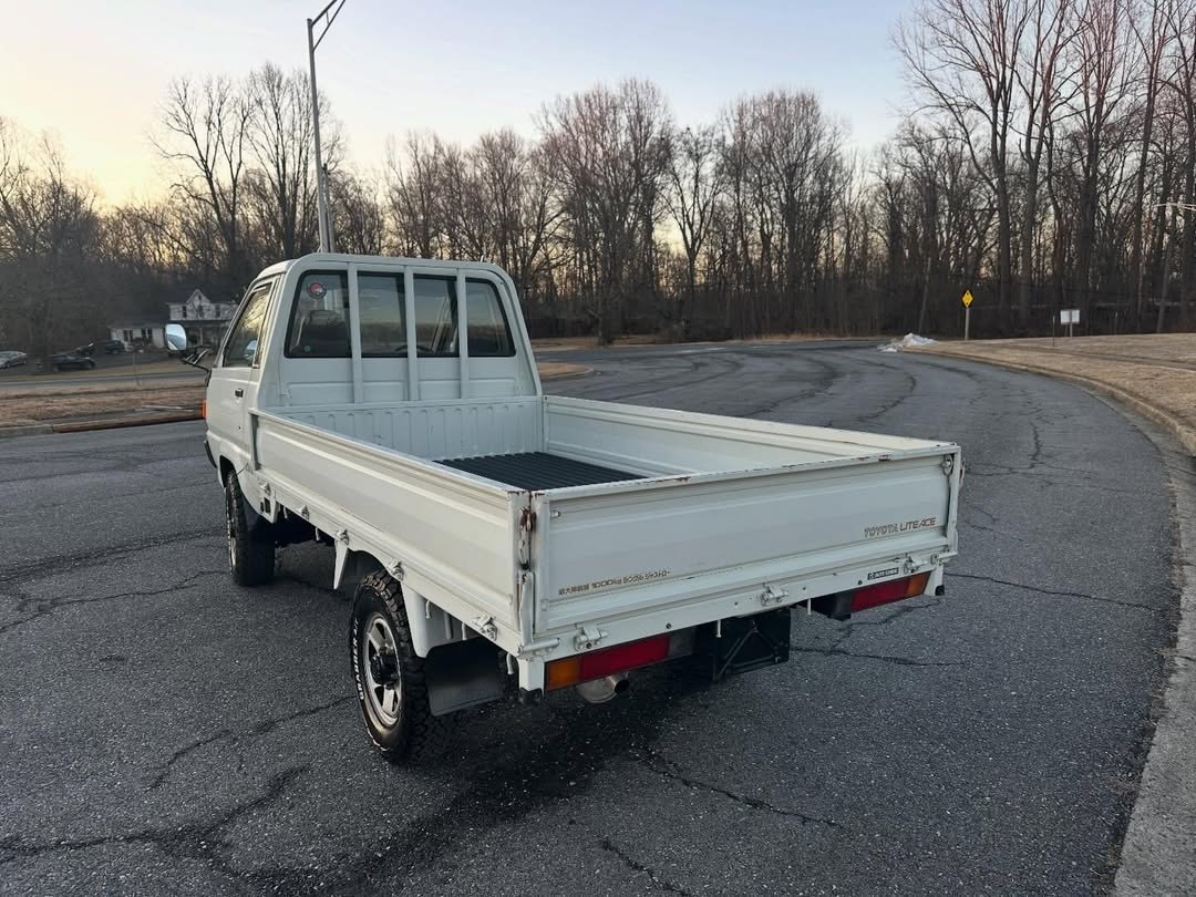 1996 Toyota LiteAce 4WD Long Bed Mini Truck | 10,931 Miles - Image 14