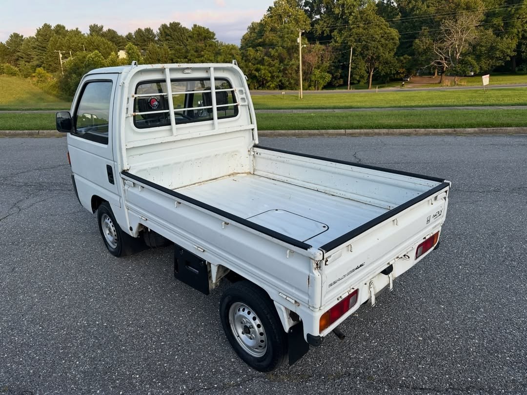 1991 Honda Acty SDX V-HA4 – 4WD Mini Truck – Clean Title - Image 9
