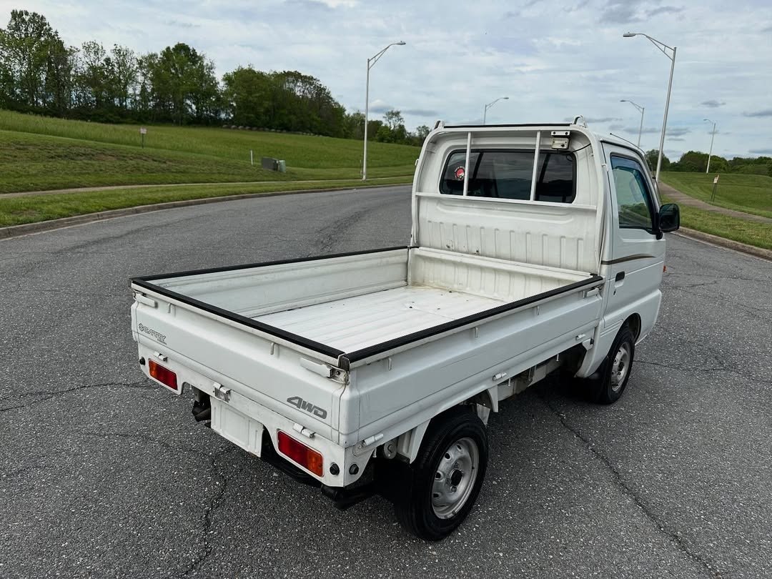 1998 Suzuki Carry 4x4 Kei Truck | Extra Low Gear, Drop-Side Bed | V-DD51T - Image 7
