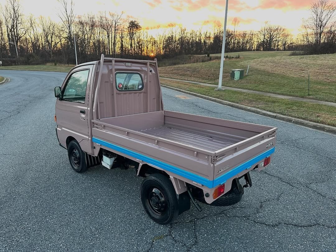 1997 Mitsubishi Minicab 4x4 Dump Truck | Custom Paint, Dual Range | V-U42T - Image 10