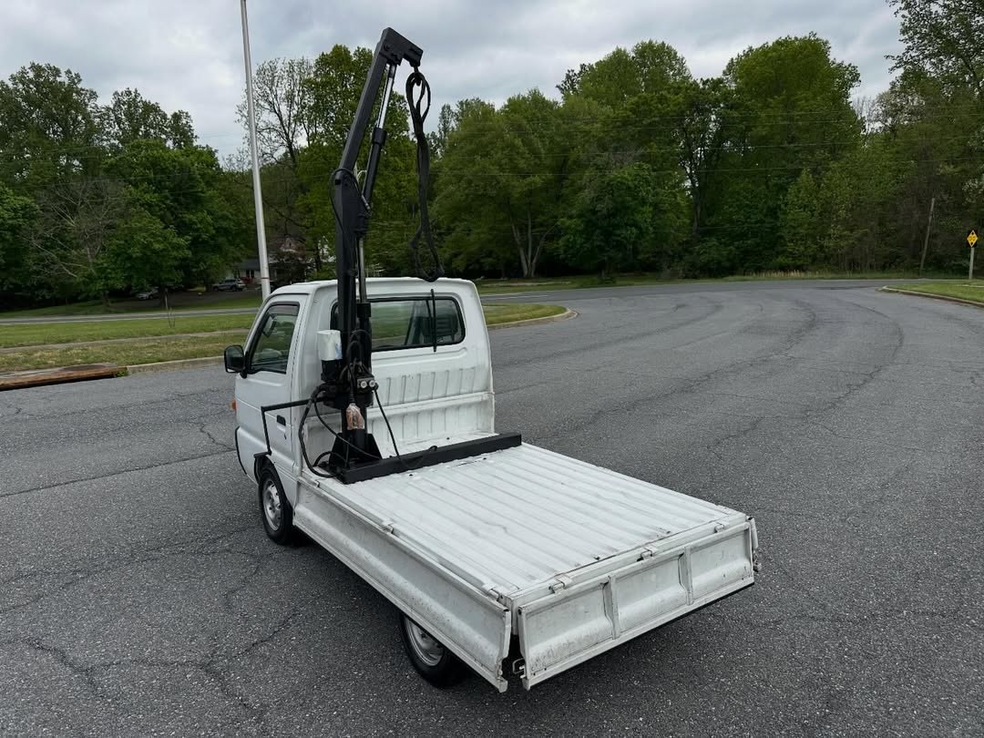 1996 Mazda Autozam Scrum V-DJ51T – Hydraulic Crane, Low Miles, Clean CA Title - Image 9