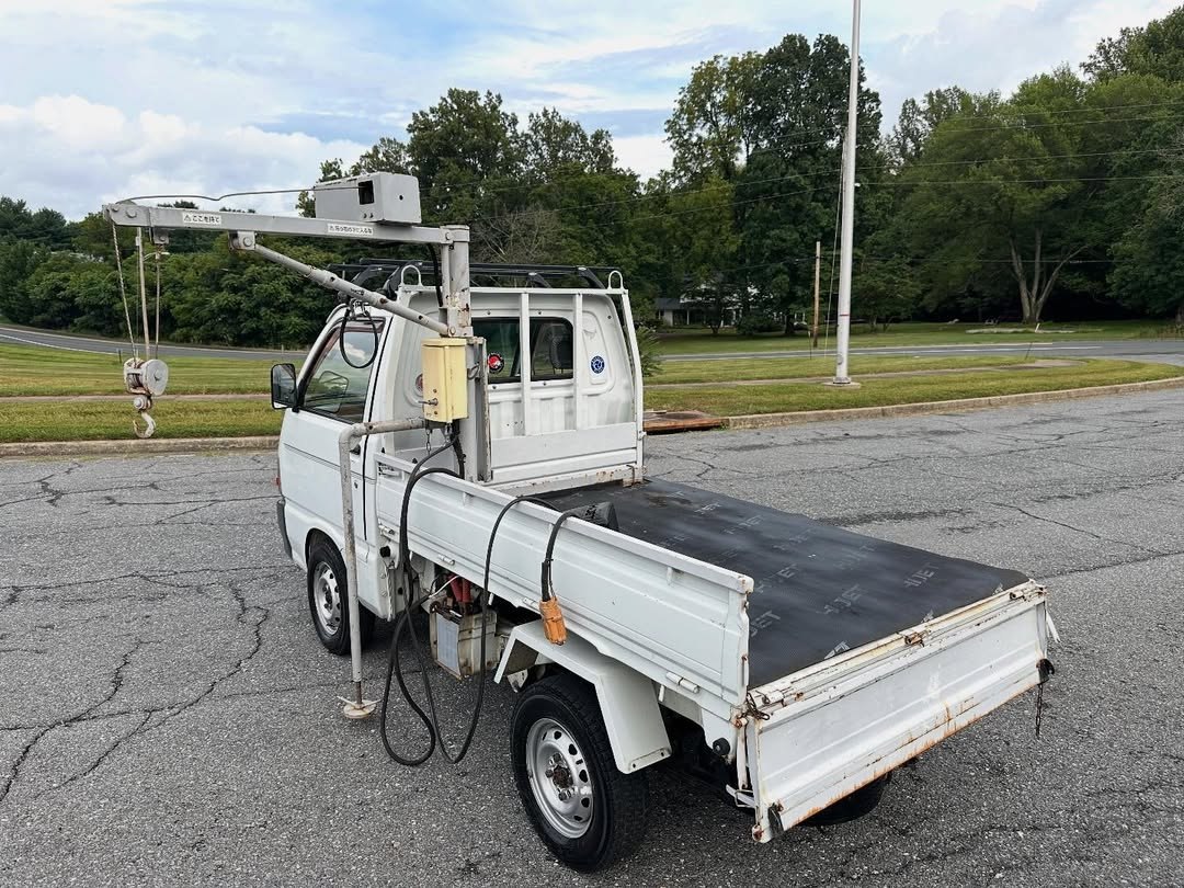 1992 Daihatsu Hijet V-S83P – Scissor Lift Dump w/ Crane, 4WD - Image 14