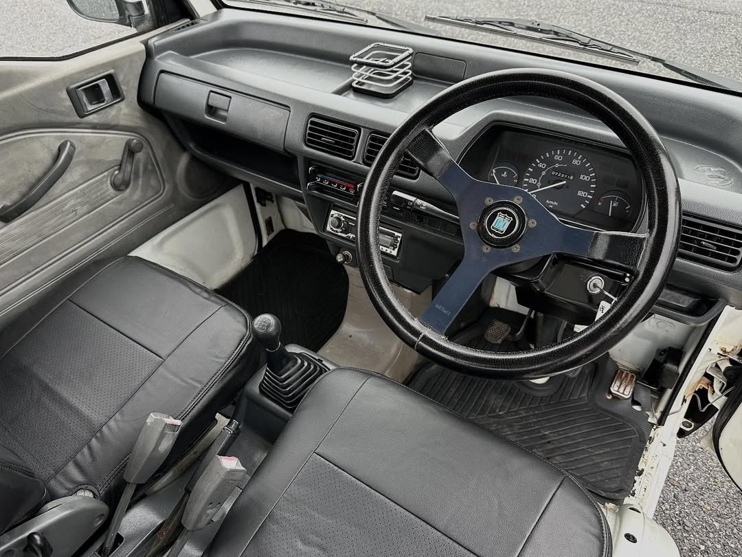1993 Honda Acty SDX V-HA4 Kei Truck — 44,969 Miles, E07A Engine, Realtime 4WD, 5-Speed Manual - Image 7
