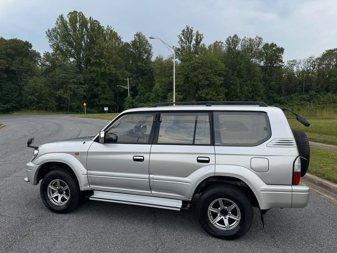 2000 Toyota Land Cruiser Prado TX Limited RZJ95 – Millennium Silver – 3RZ-FE Automatic 4WD JDM Import - Image 23