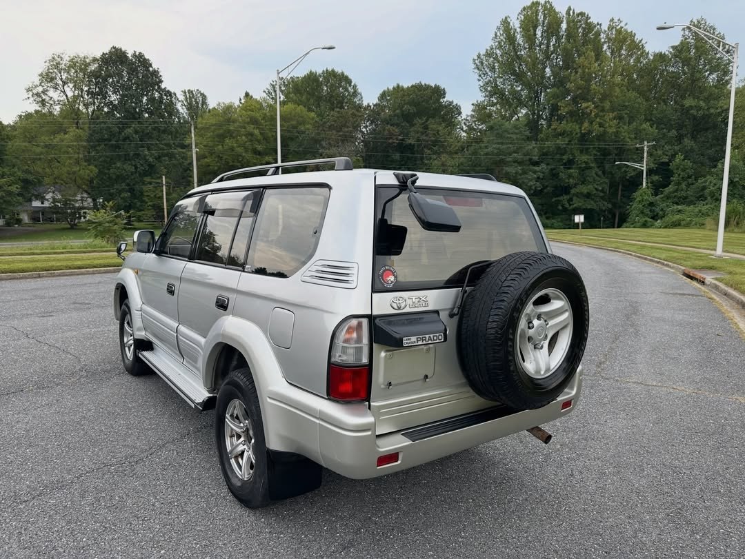 2000 Toyota Land Cruiser Prado TX Limited RZJ95 – Millennium Silver – 3RZ-FE Automatic 4WD JDM Import - Image 22