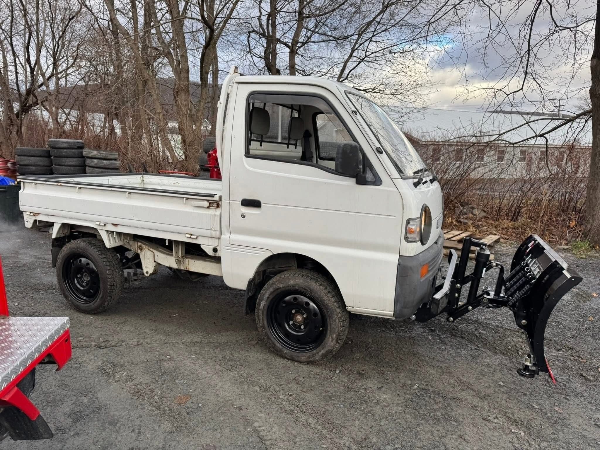 1995 Suzuki Carry 4WD Kei Truck with Snow Plow — 4-Speed Manual, High/Low Range, 58K Miles - Image 18