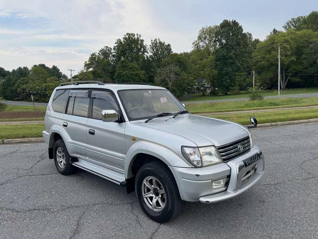 2000 Toyota Land Cruiser Prado TX Limited RZJ95 – Millennium Silver – 3RZ-FE Automatic 4WD JDM Import - Image 12